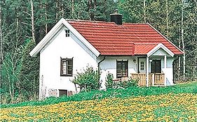 Awesome Home In Hjaeltevad With Kitchen